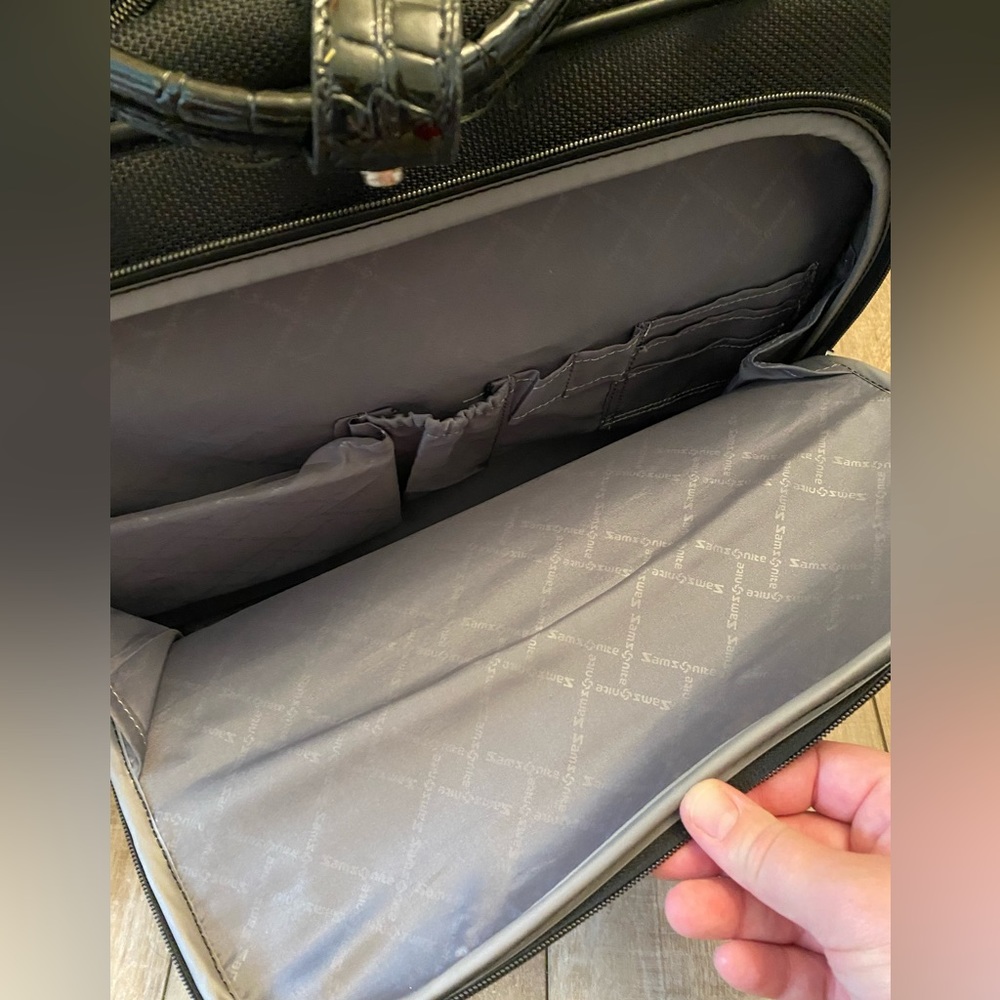 Samsonite Roller Briefcase - Picture 4 of 6